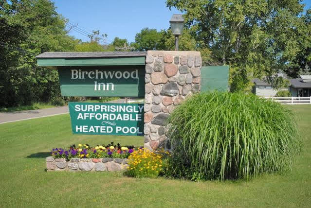 Birchwood Inn Harbor Springs Exterior photo